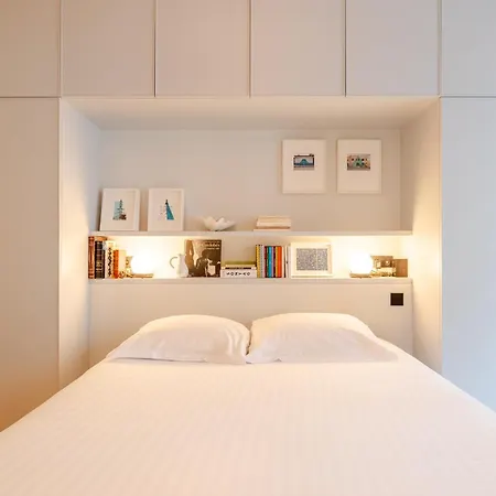 Apartment Veeve - White Jasmine Paris